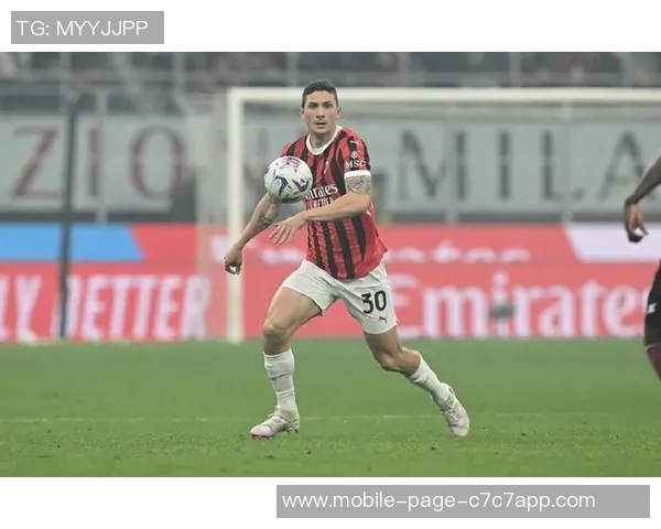 卡尔达拉回顾米兰经历与期待差距大看到与伊瓜因合影依然心痛不已